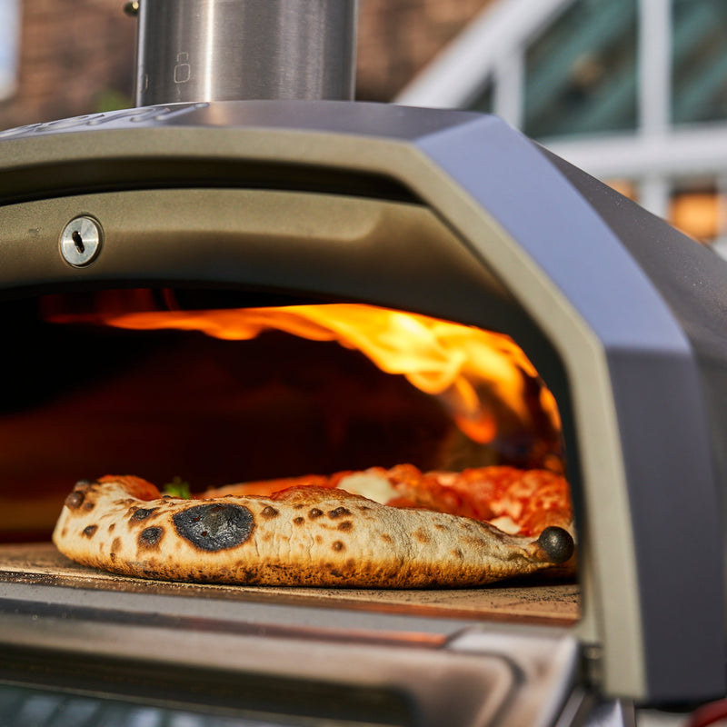 Ooni Karu 12G Multi-Fuel Pizza Oven